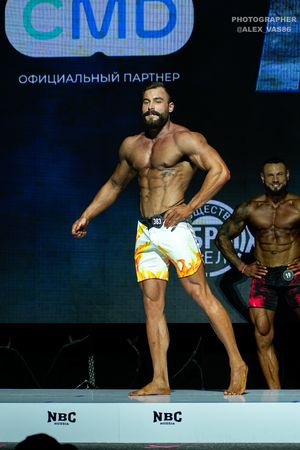 MAN'S PHYSIQUE 179